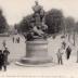 Monument à Francis Garnier