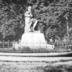 Monument à Rémi Belleau