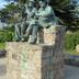 Monument aux Sonneurs de biniou. Les binious ou les sonneurs