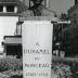 Monument à Henri-Louis Duhamel du Monceau