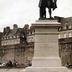 Monument à Mahé de La Bourdonnais