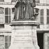 Monument à Pelletier et Caventou